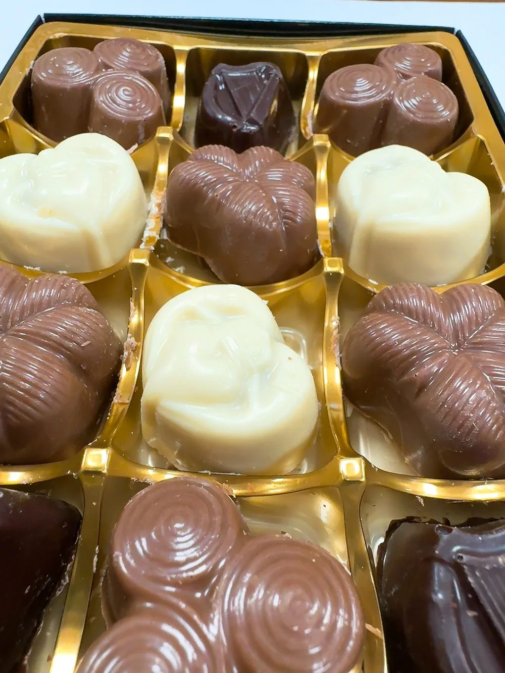 Limited Edition Irish Chocolate Collection – Milk, White & Dark - Image 5