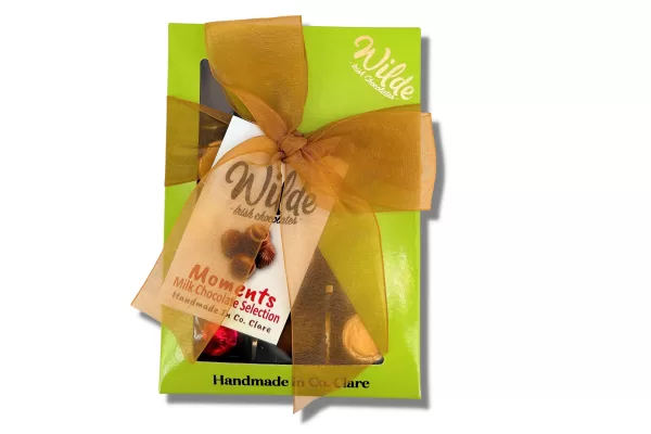 Chocolate Happiness Gift Hamper Bundle 'Moments' chocolate pack.