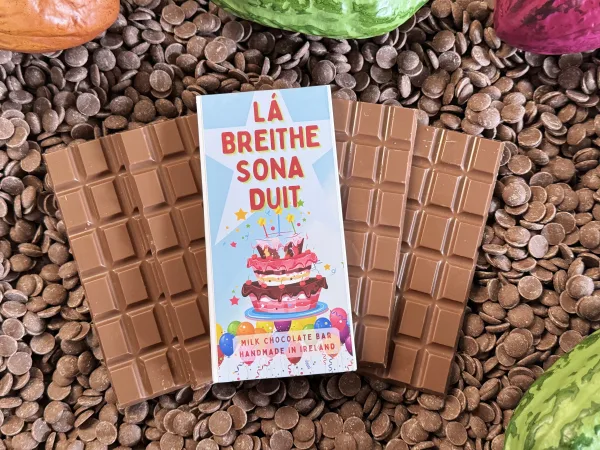 Irish Language Happy Birthday LA Breithe Sona Chocolate Bar
