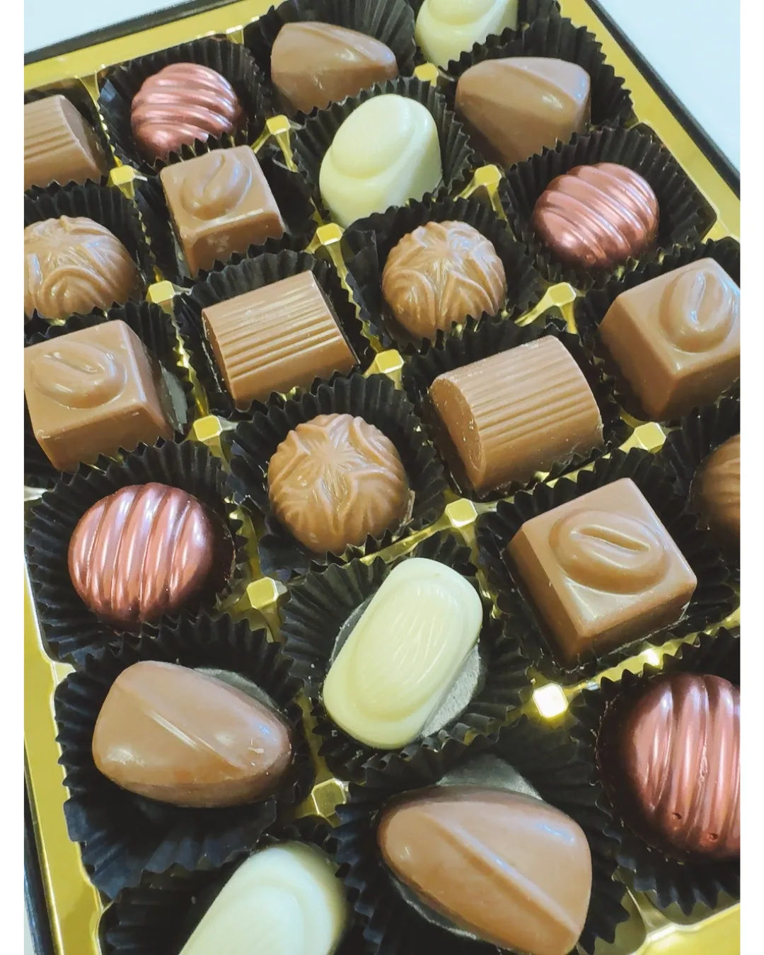 Christmas Triple Chocolate Assortment Box Large - Image 2