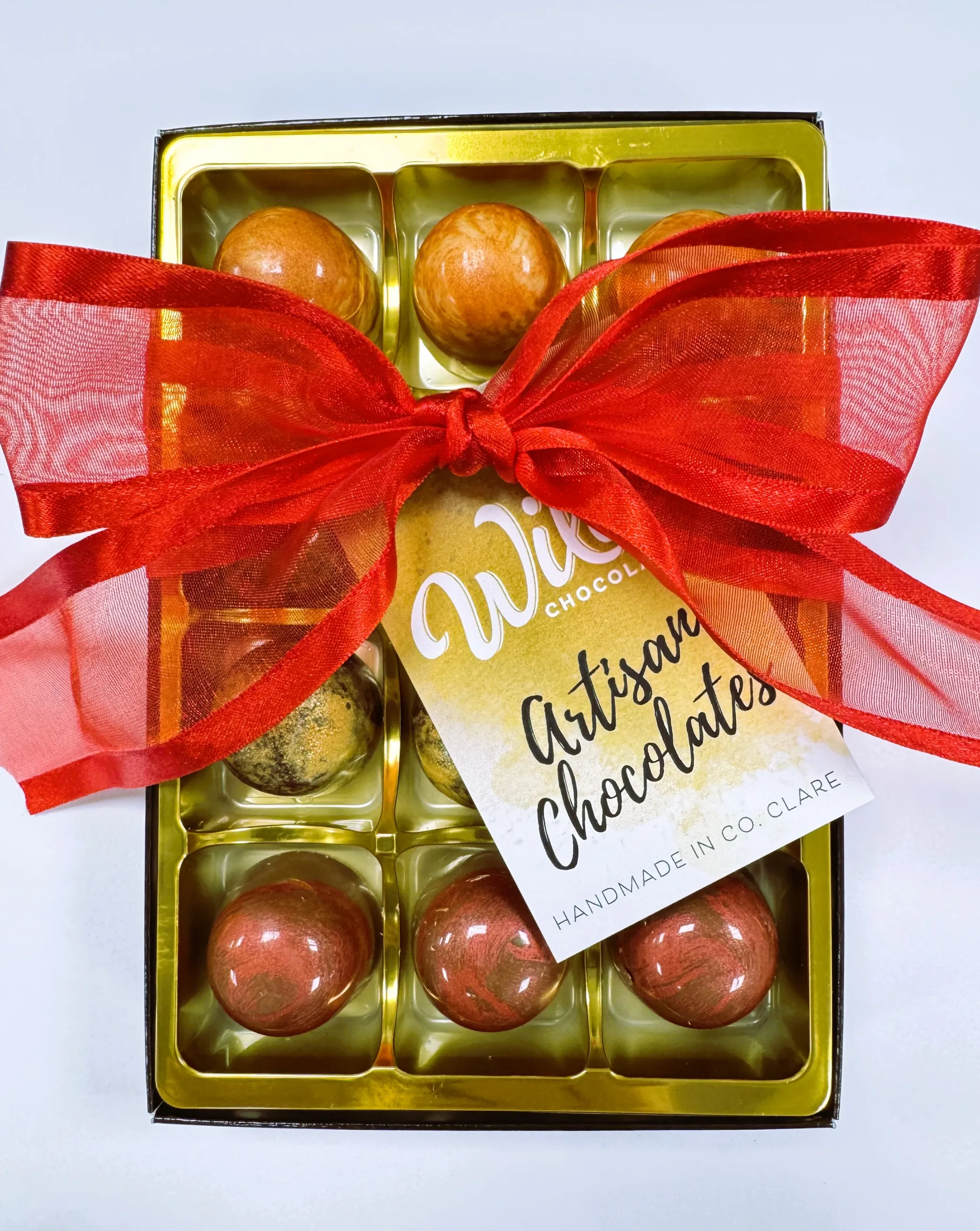 Gealánach – Hand Painted Irish Chocolate Truffle Domes - Image 3