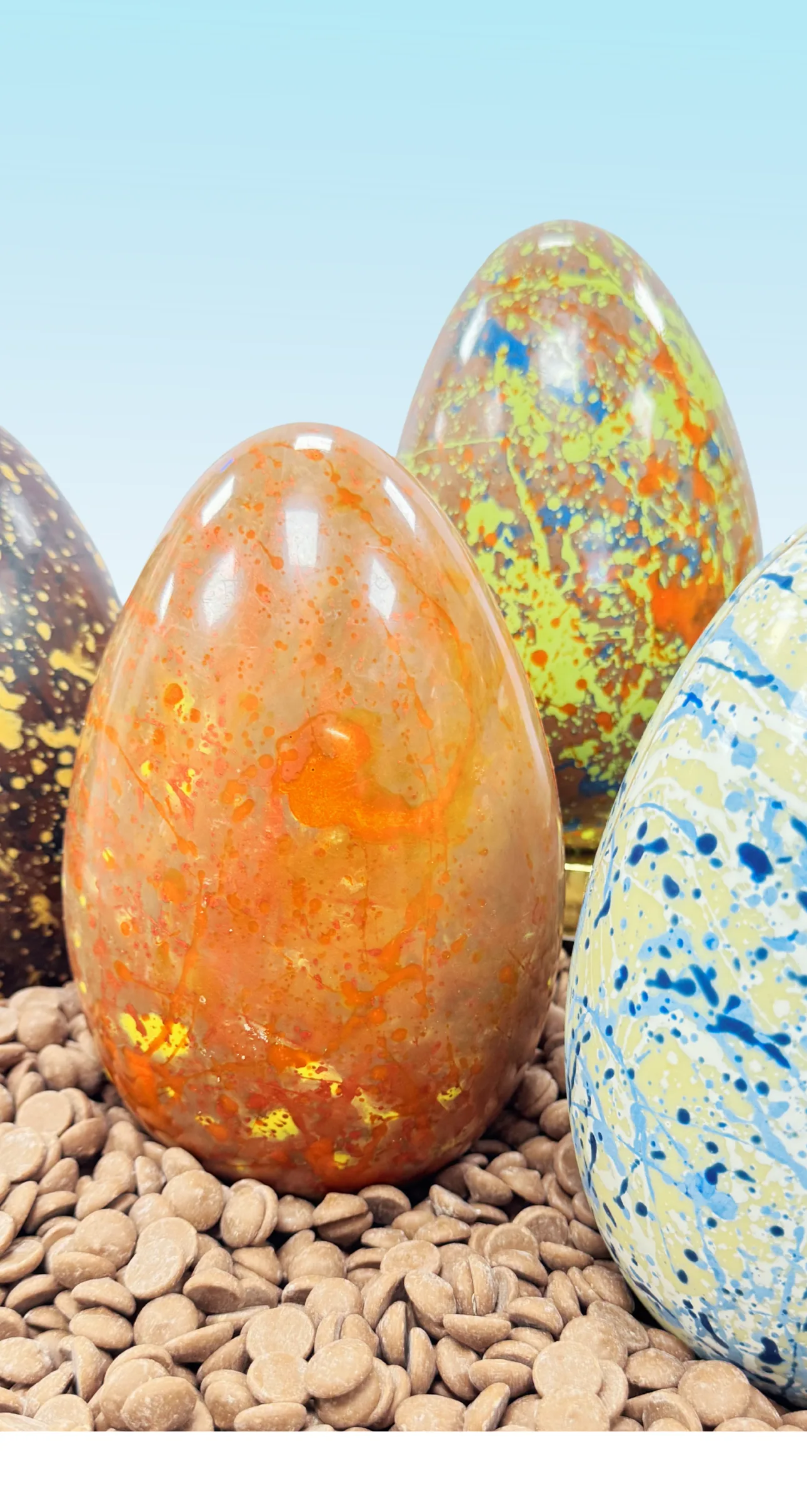 Handmade Honeycomb & Hazelnut Praline Irish Artisan Milk Chocolate Egg - Image 2